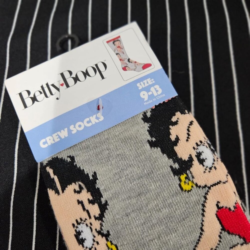 New RETRO BETTY BOOP RED DRESS ADULT GREY CREW SOCKS - Picture 2 of 5